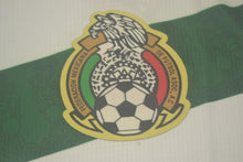 Load image into Gallery viewer, Mexico 2006-07 Away Soccer Jersey