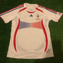 Load image into Gallery viewer, France 2006 Away Retro Formotion Soccer Jersey